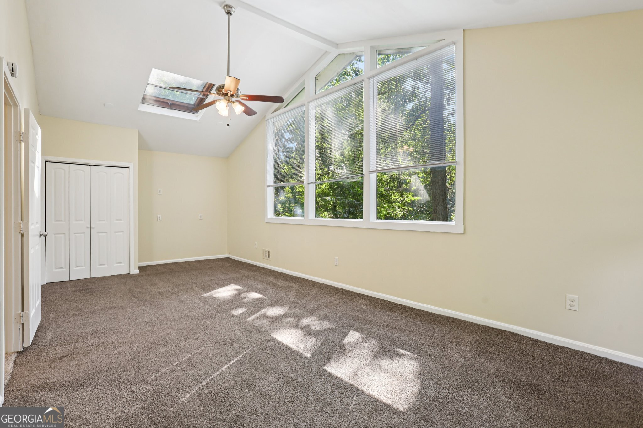 5802 Simone Drive Property Photo 31