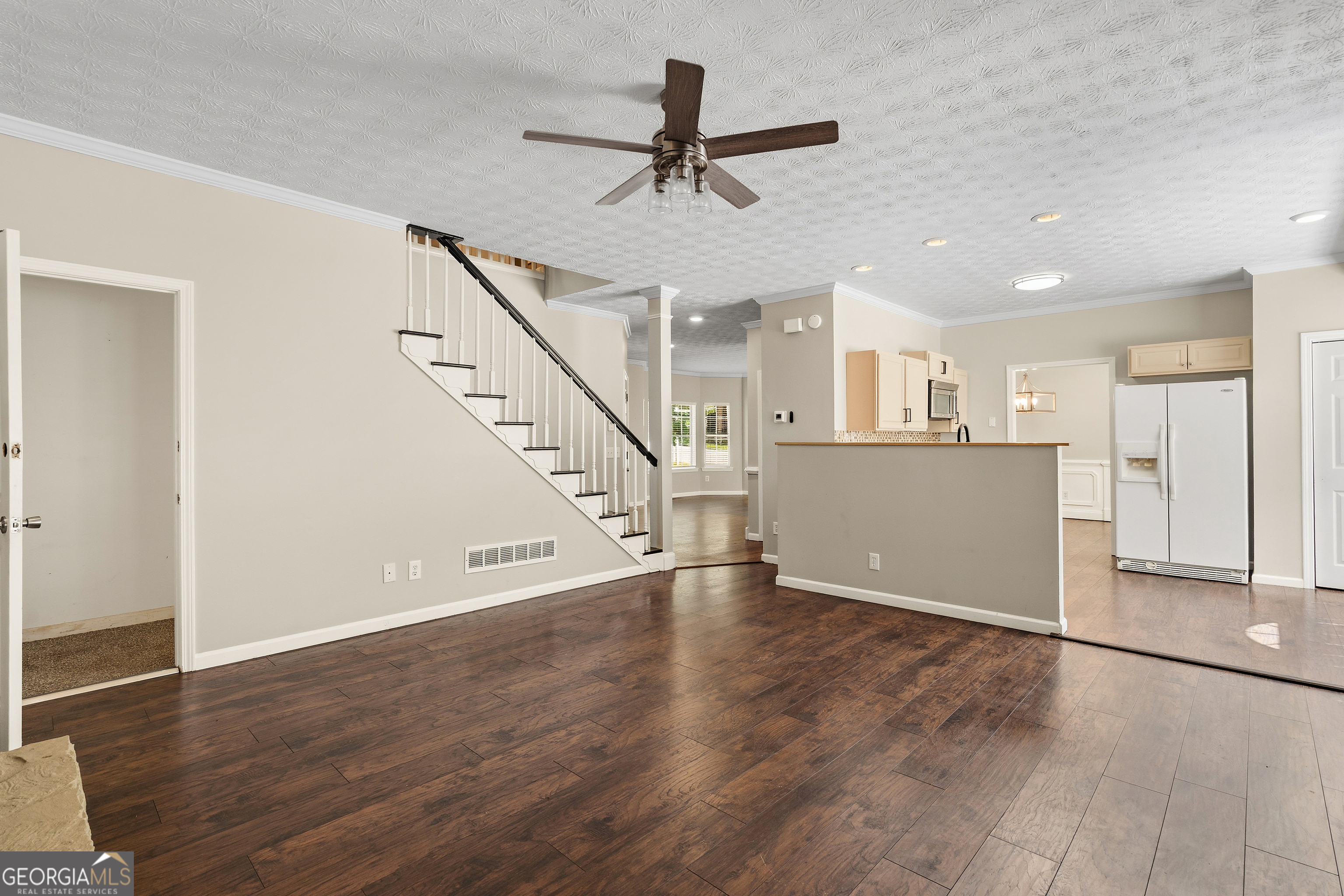 9569 Lakeview Court Property Photo 20