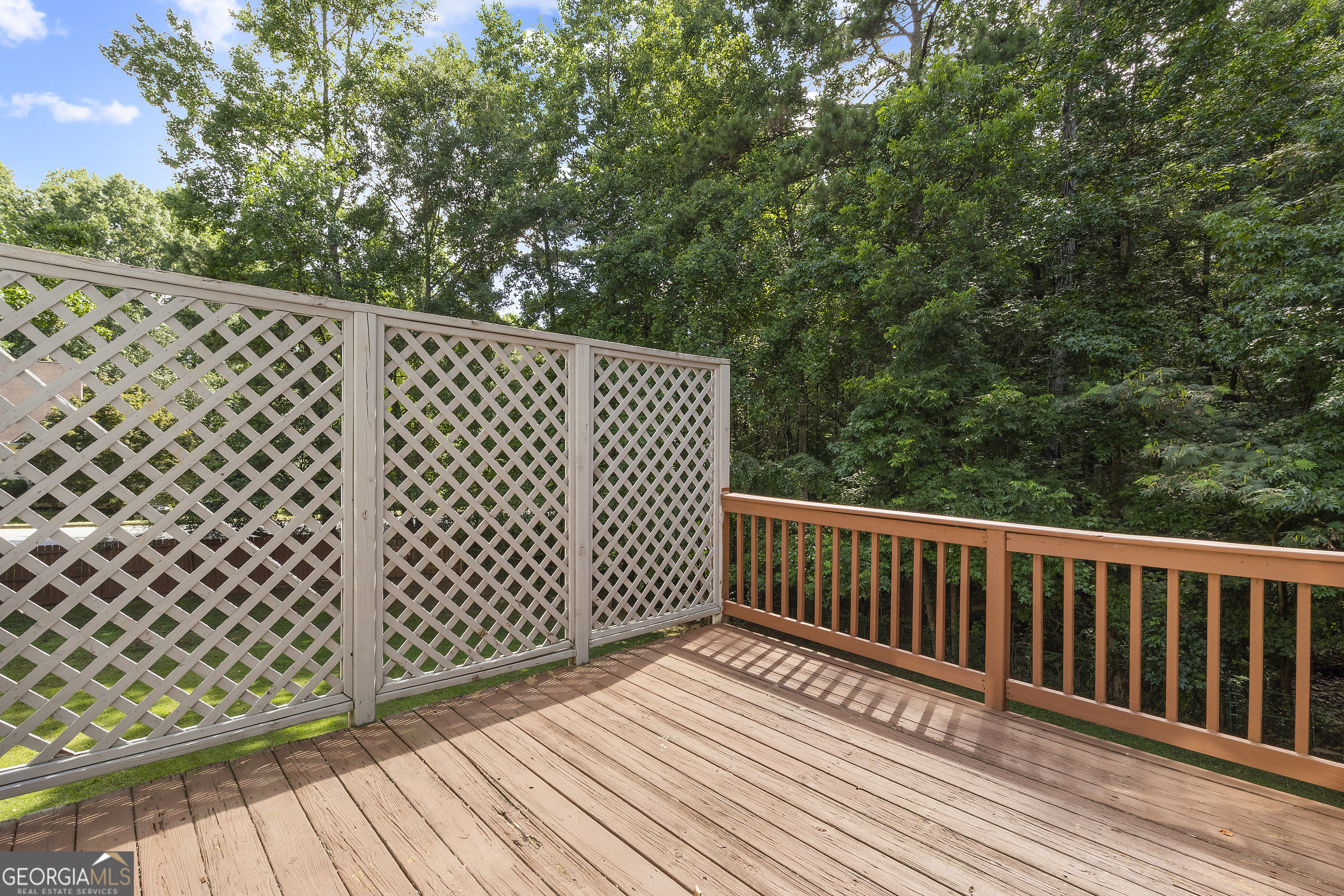 9569 Lakeview Court Property Photo 24