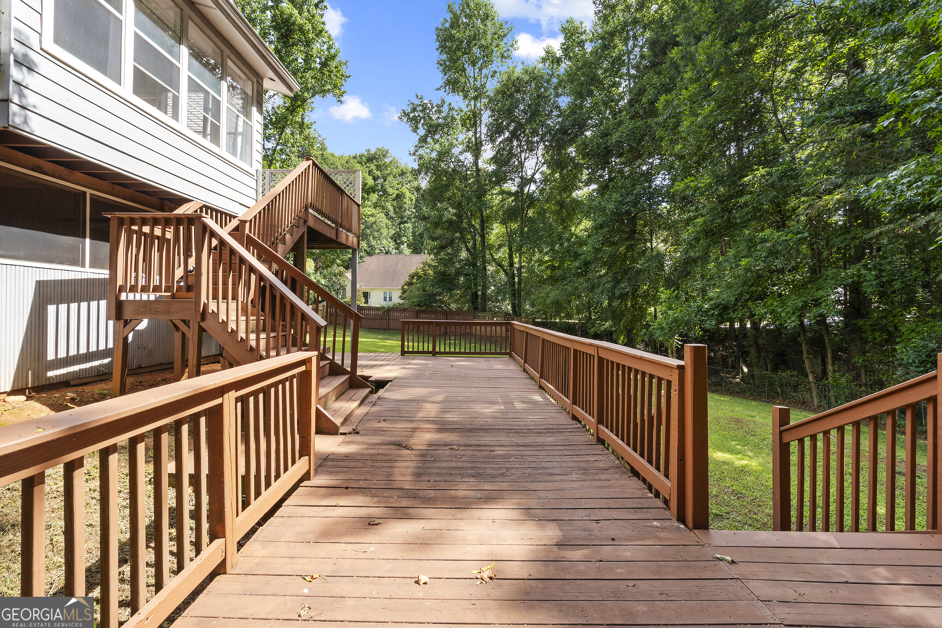 9569 Lakeview Court Property Photo 26