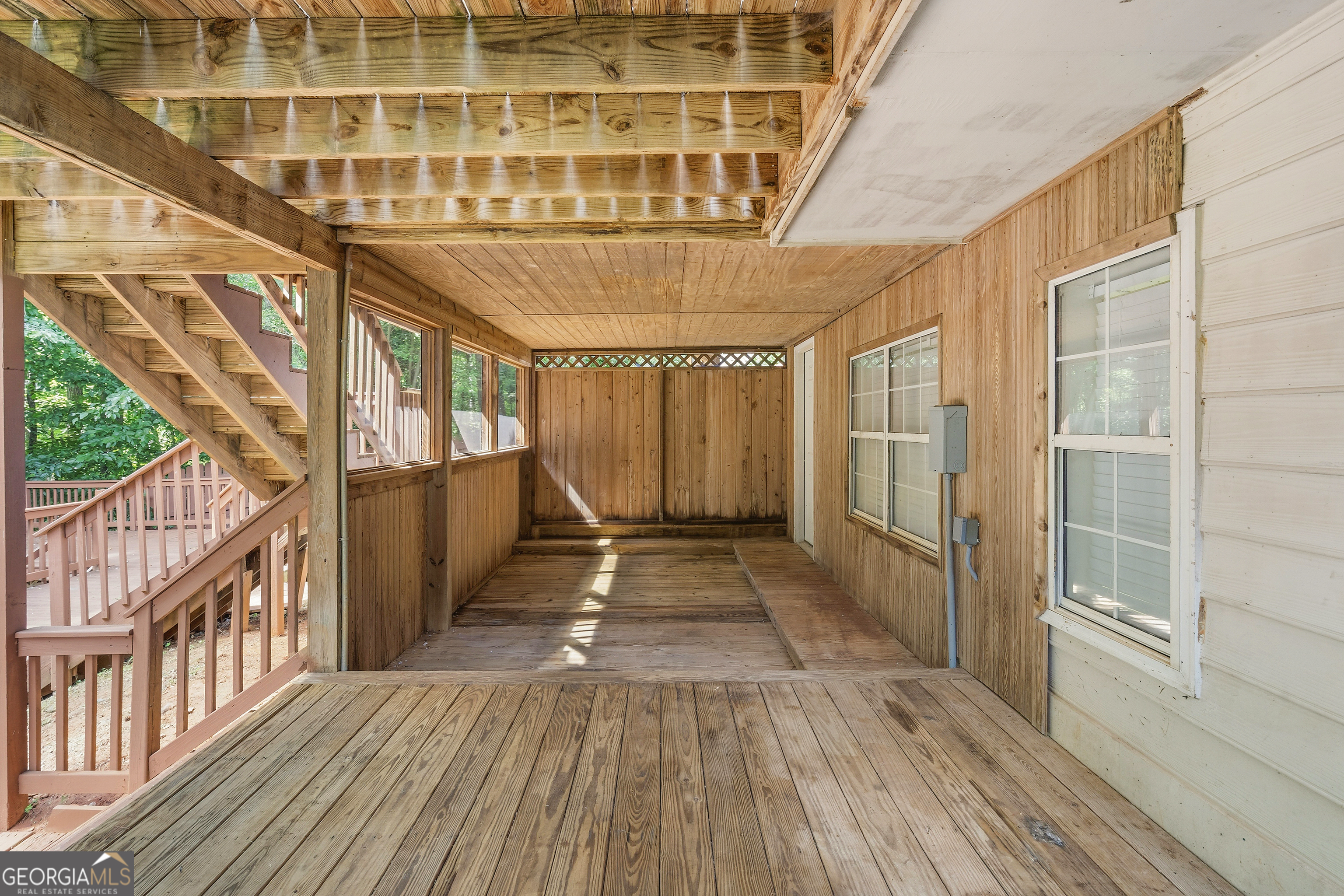 9569 Lakeview Court Property Photo 30
