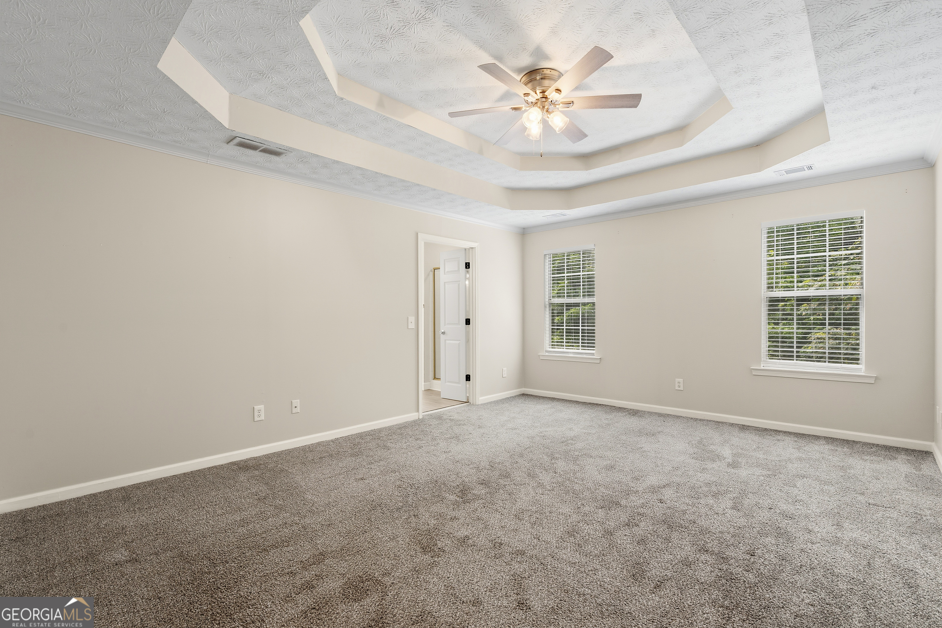 9569 Lakeview Court Property Photo 38