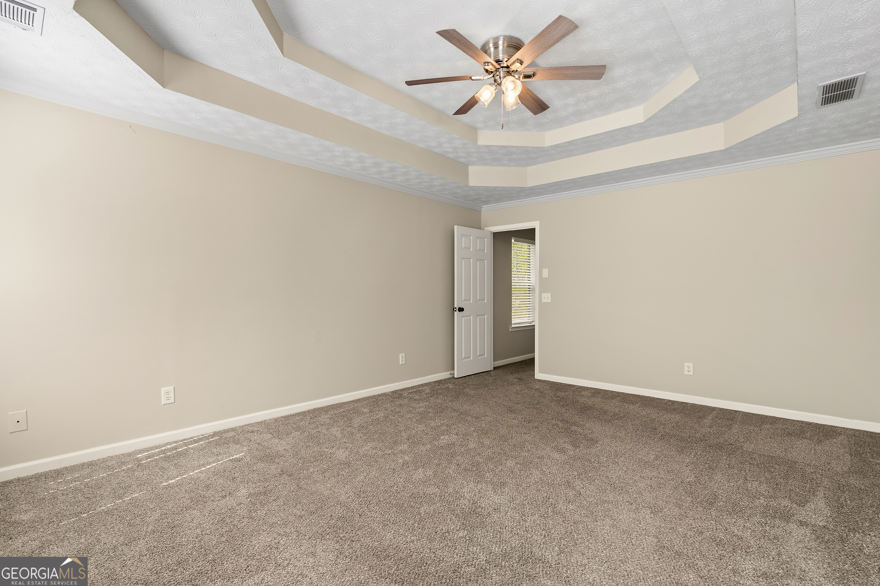 9569 Lakeview Court Property Photo 41