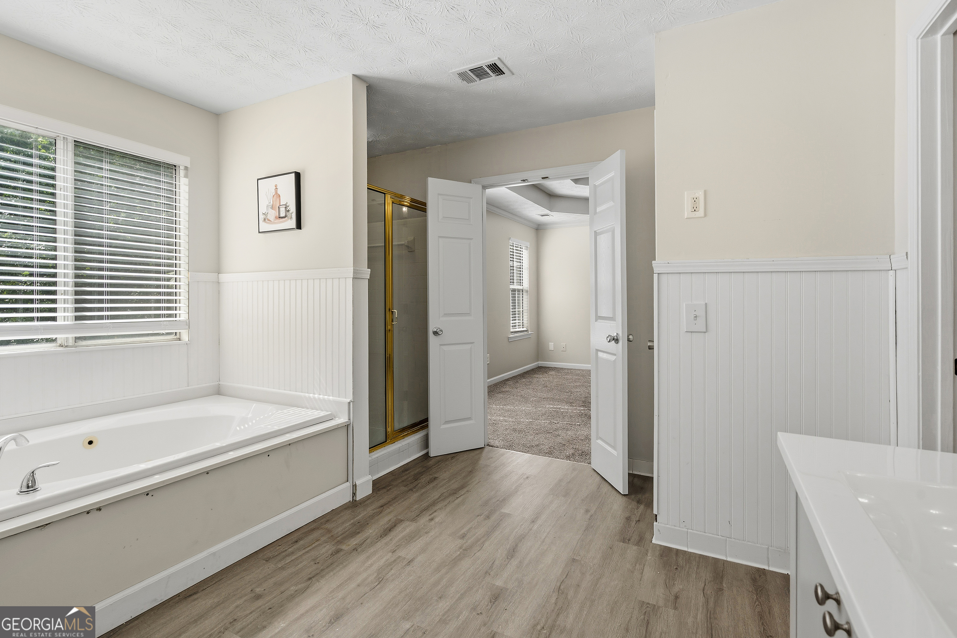 9569 Lakeview Court Property Photo 45