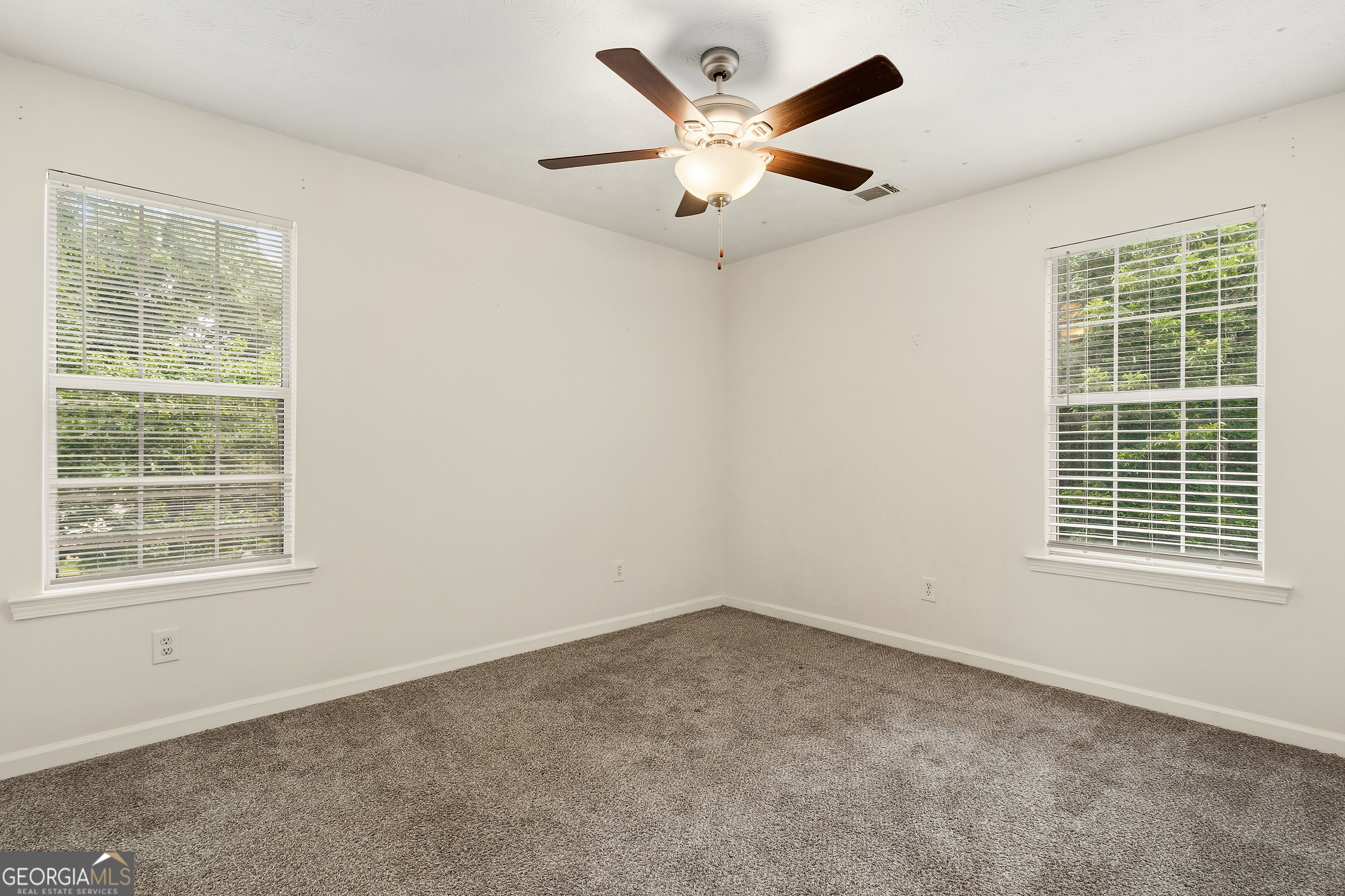 9569 Lakeview Court Property Photo 53
