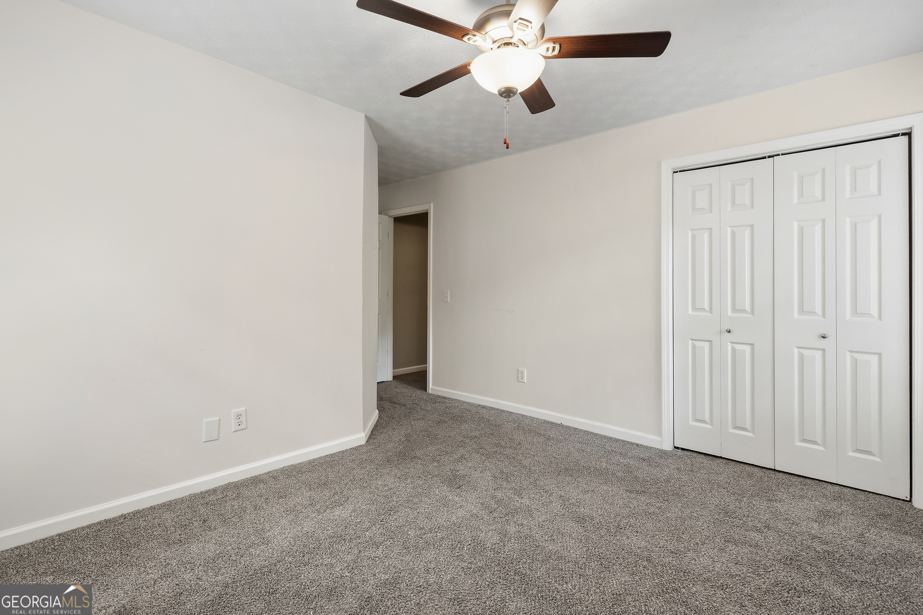 9569 Lakeview Court Property Photo 54