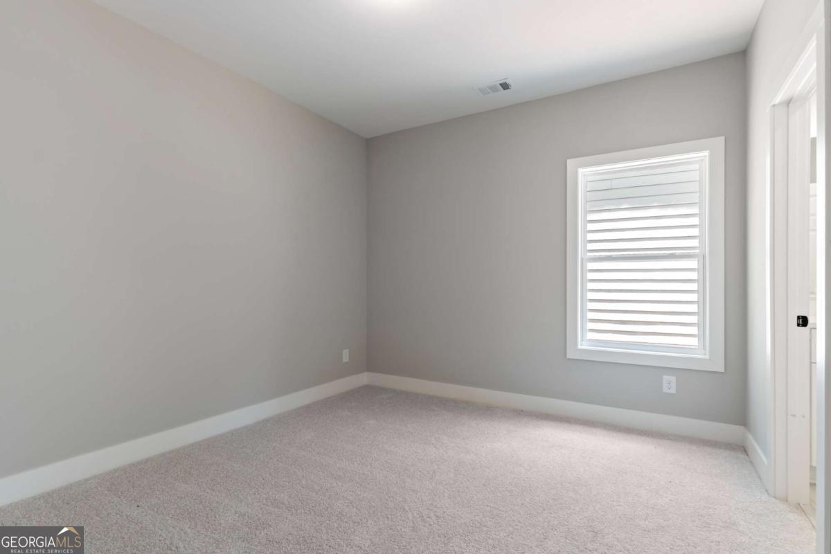 380 Ansley Drive Property Photo 20
