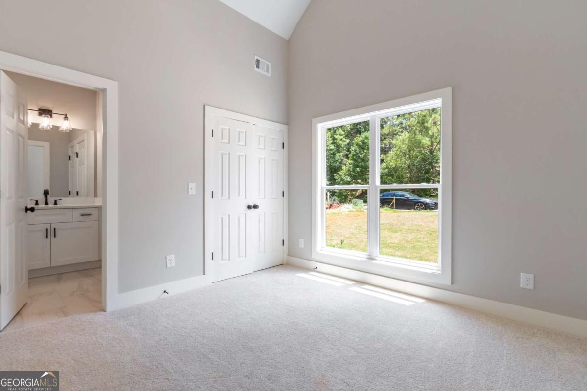 380 Ansley Drive Property Photo 21
