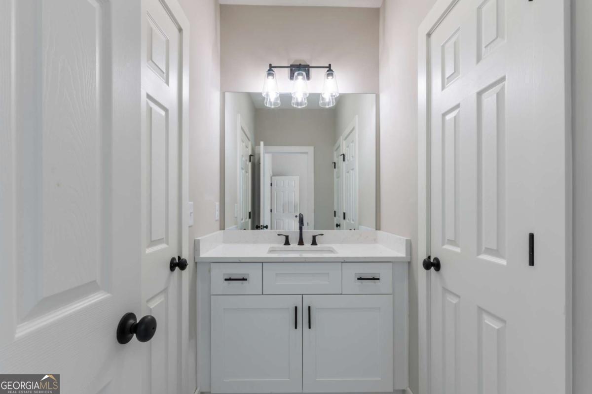 380 Ansley Drive Property Photo 22