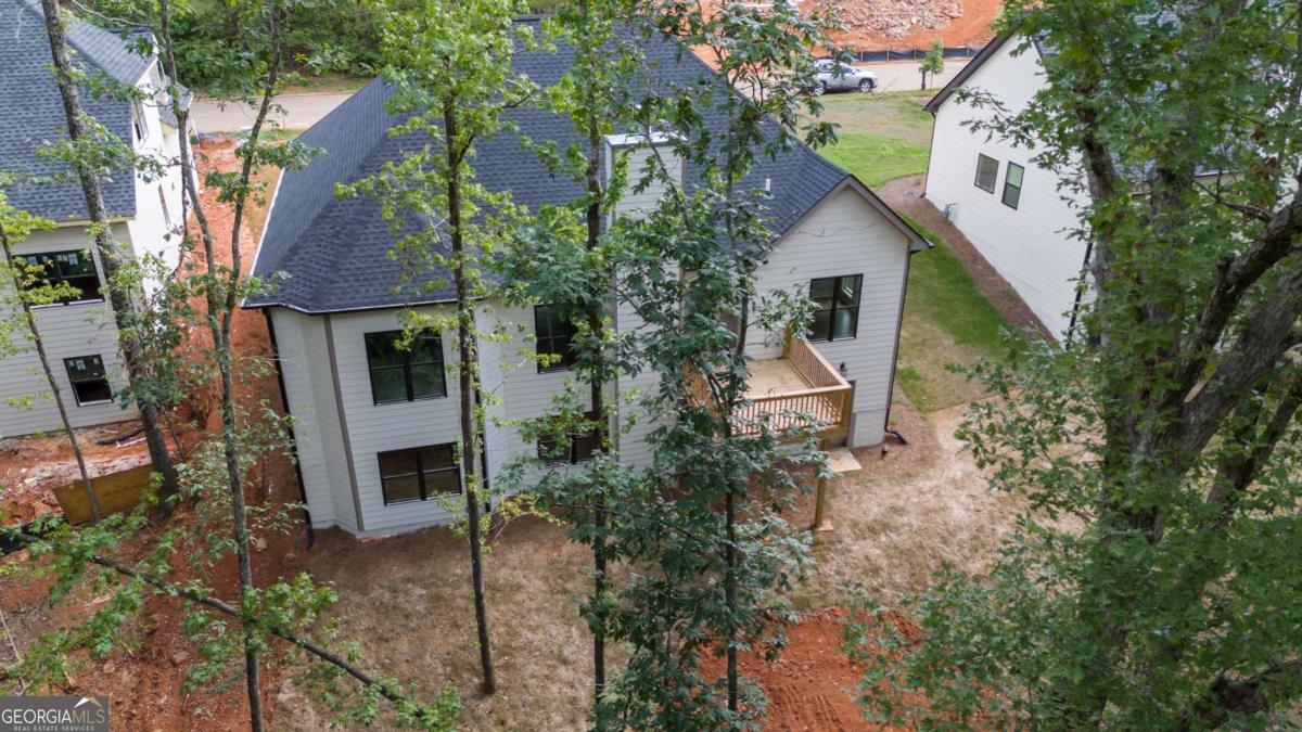 380 Ansley Drive Property Photo 27
