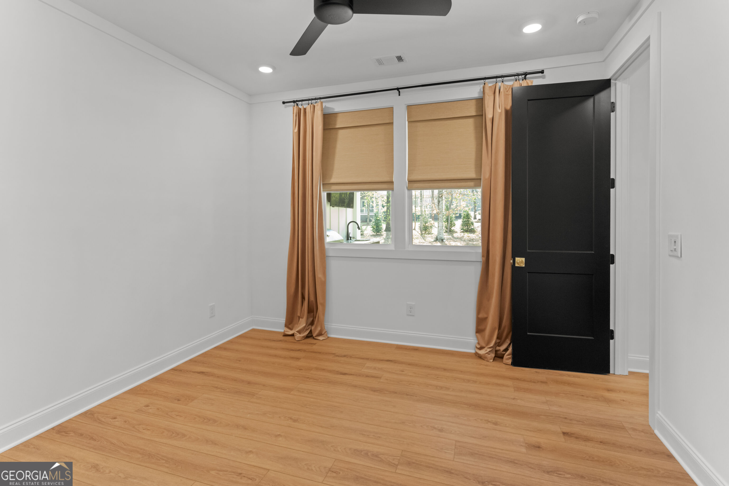 114 Mags Path Property Photo 18