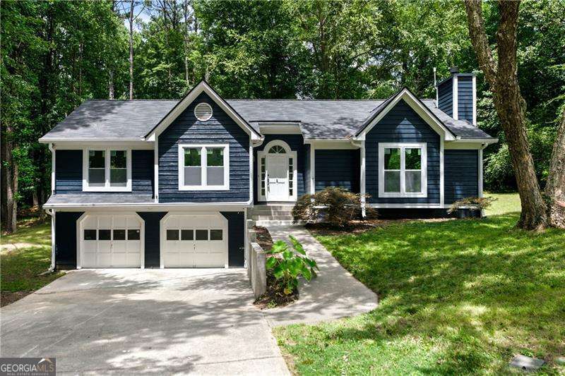 2526 Shiloh Court West Nw Property Photo 1