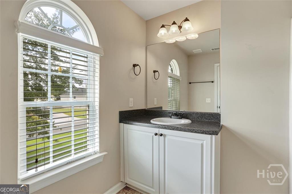115 Cypress Loop Property Photo 34