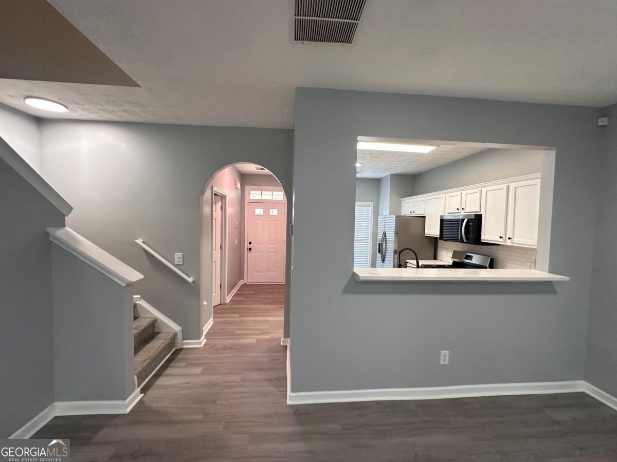 2025 Austin Park Circle Property Photo 5