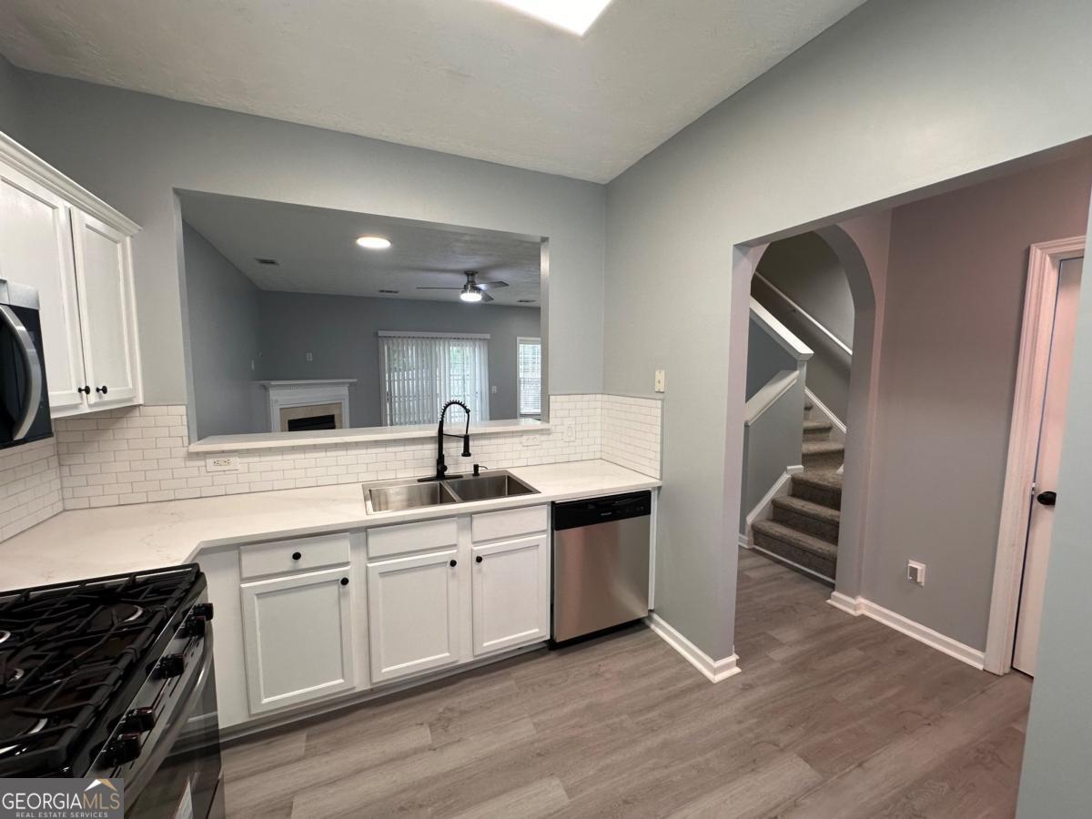2025 Austin Park Circle Property Photo 9