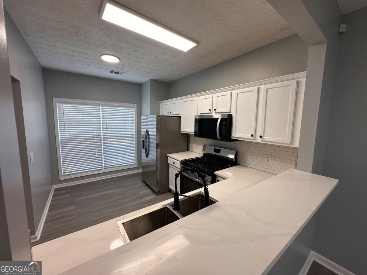 2025 Austin Park Circle Property Photo 12