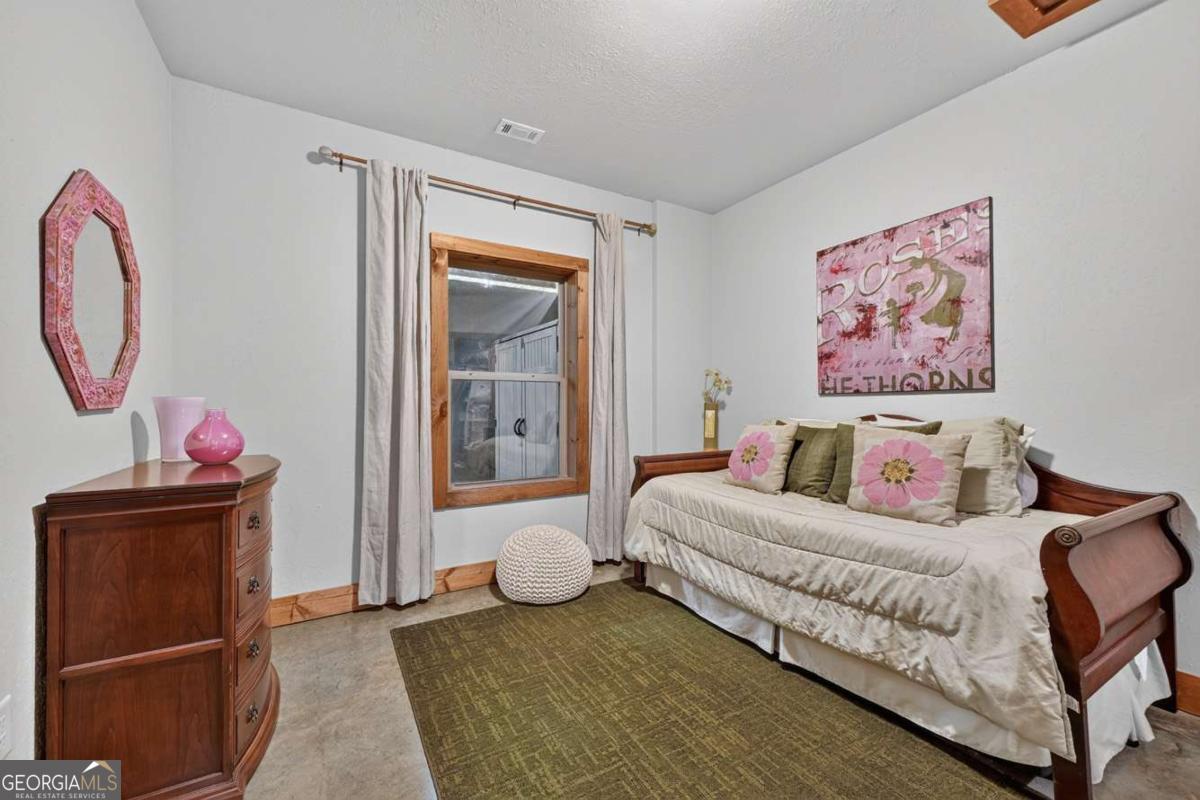 232 Ridge Oaks Way Property Photo 28