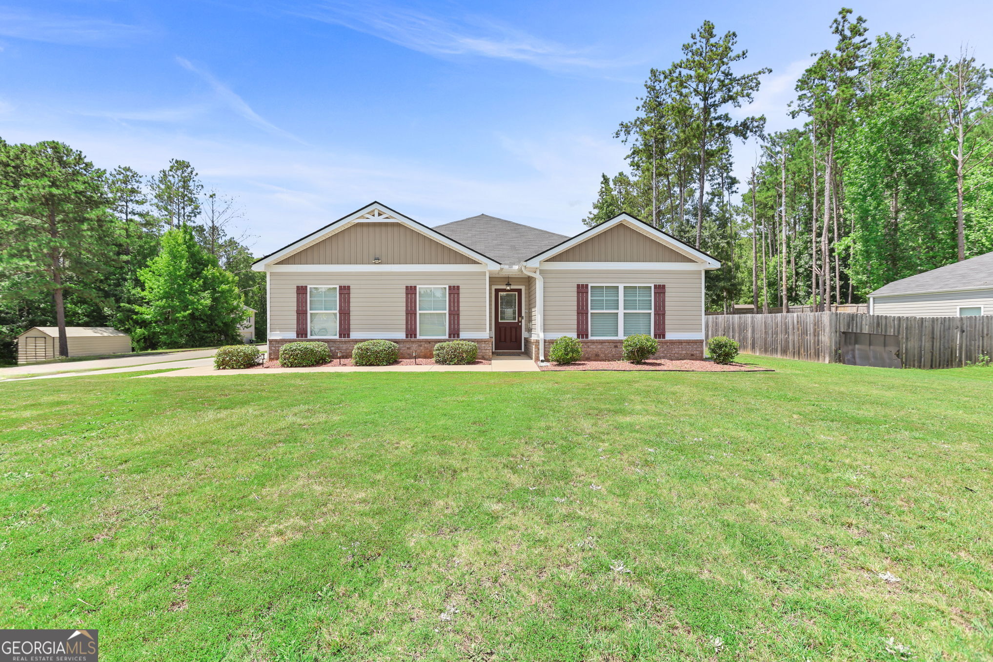141 N Meadows Ridge Drive Property Photo 1