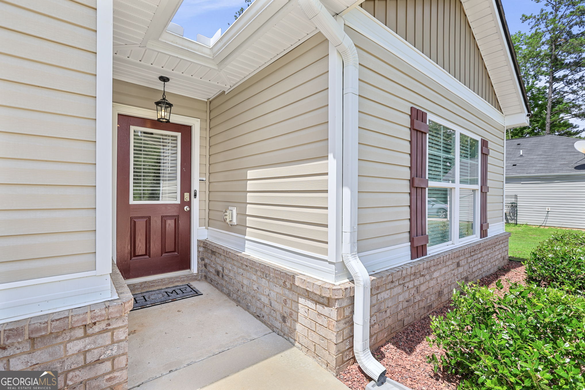 141 N Meadows Ridge Drive Property Photo 4