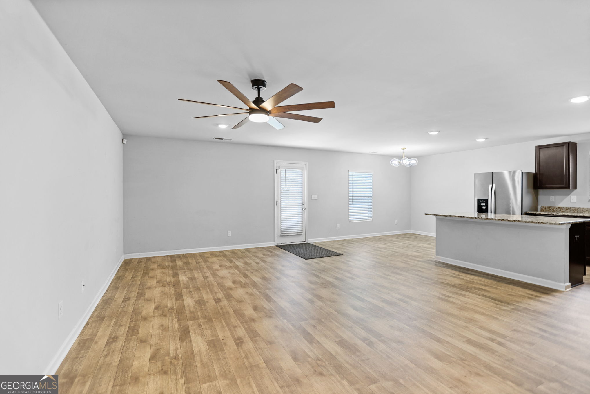 141 N Meadows Ridge Drive Property Photo 12