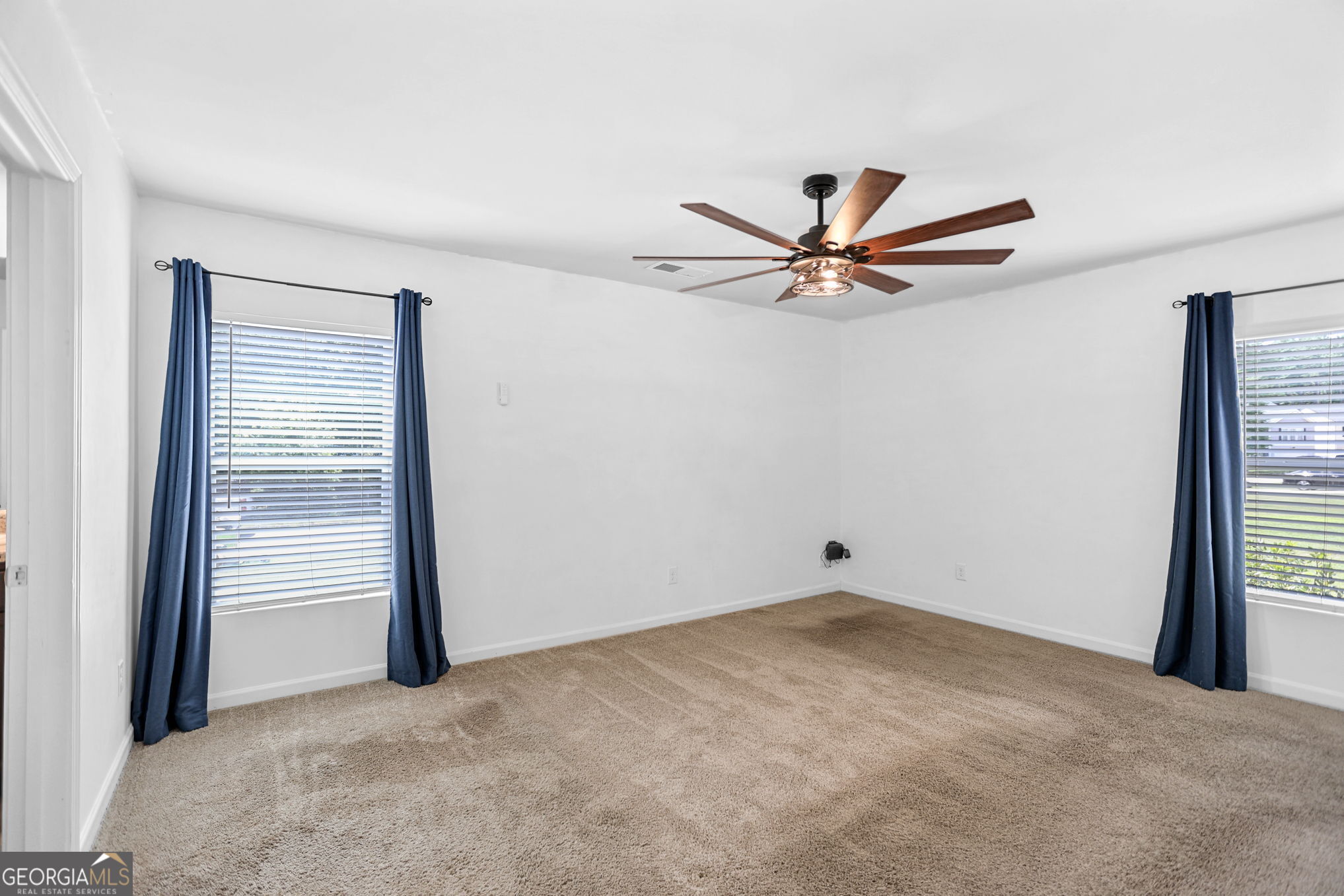 141 N Meadows Ridge Drive Property Photo 23