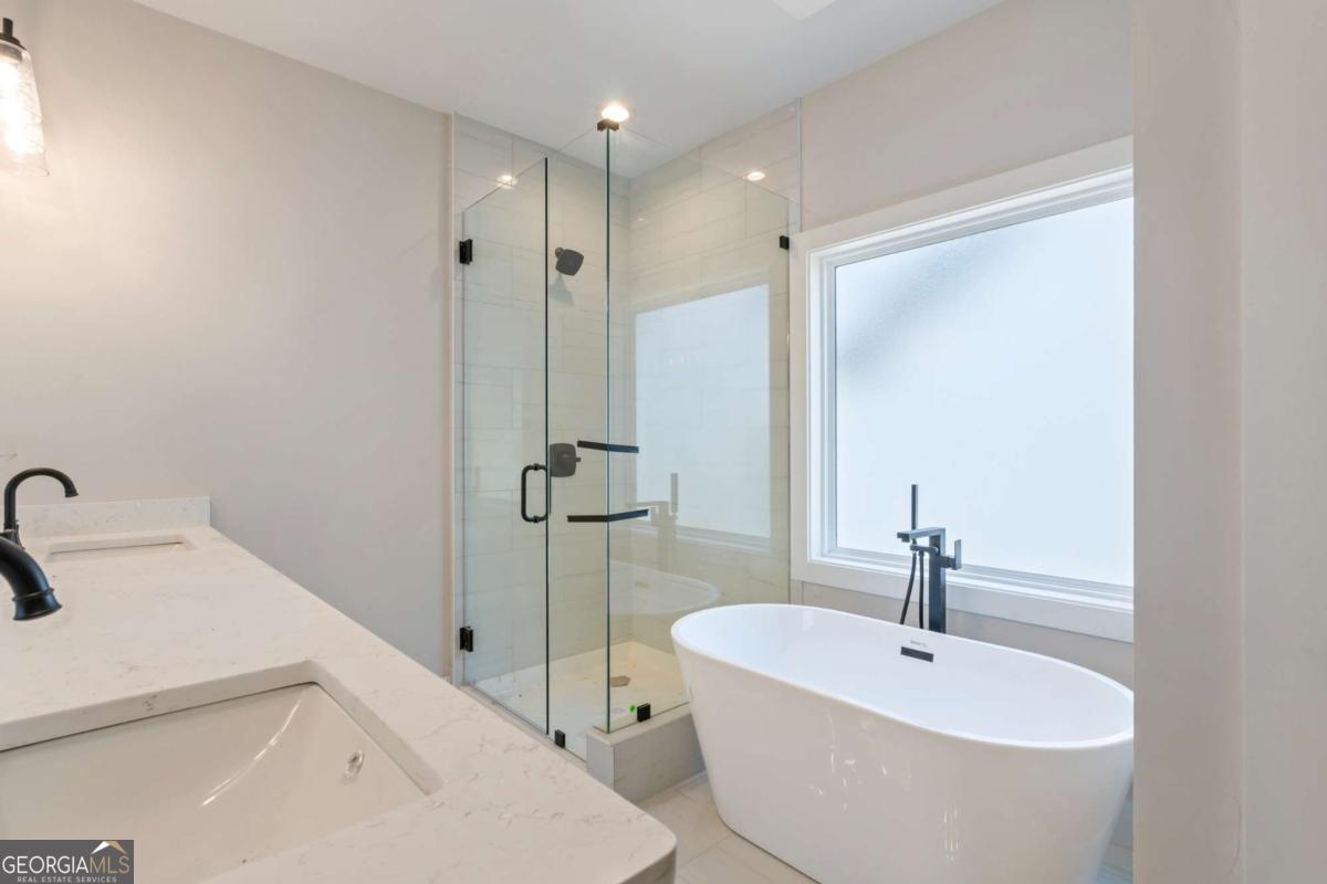 400 Ansley Drive Property Photo 19