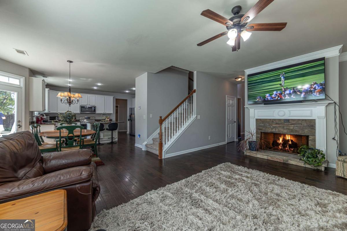 2445 Fisk Falls Drive Property Photo 32