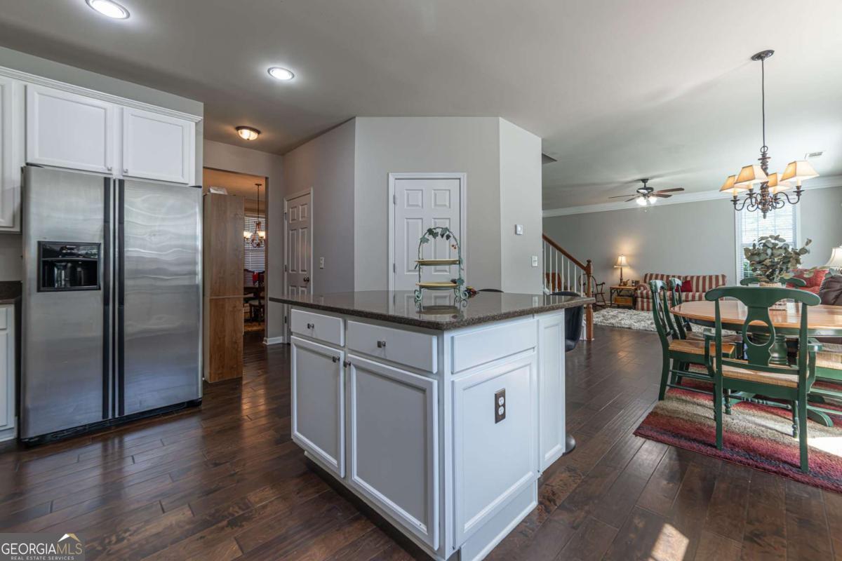 2445 Fisk Falls Drive Property Photo 38