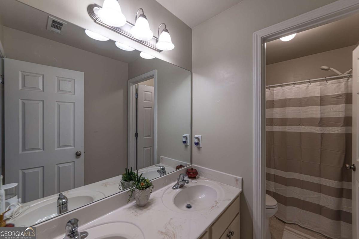 2445 Fisk Falls Drive Property Photo 64