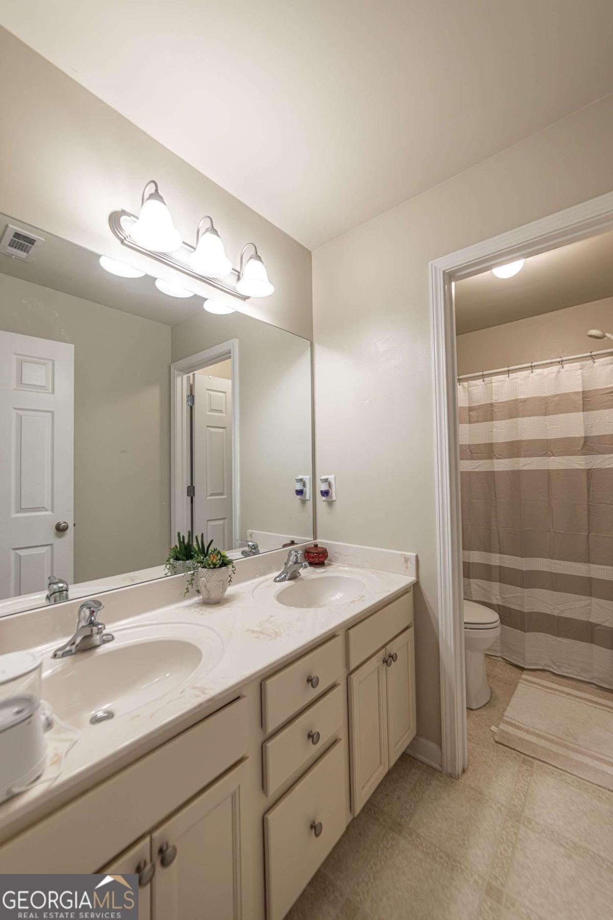 2445 Fisk Falls Drive Property Photo 65