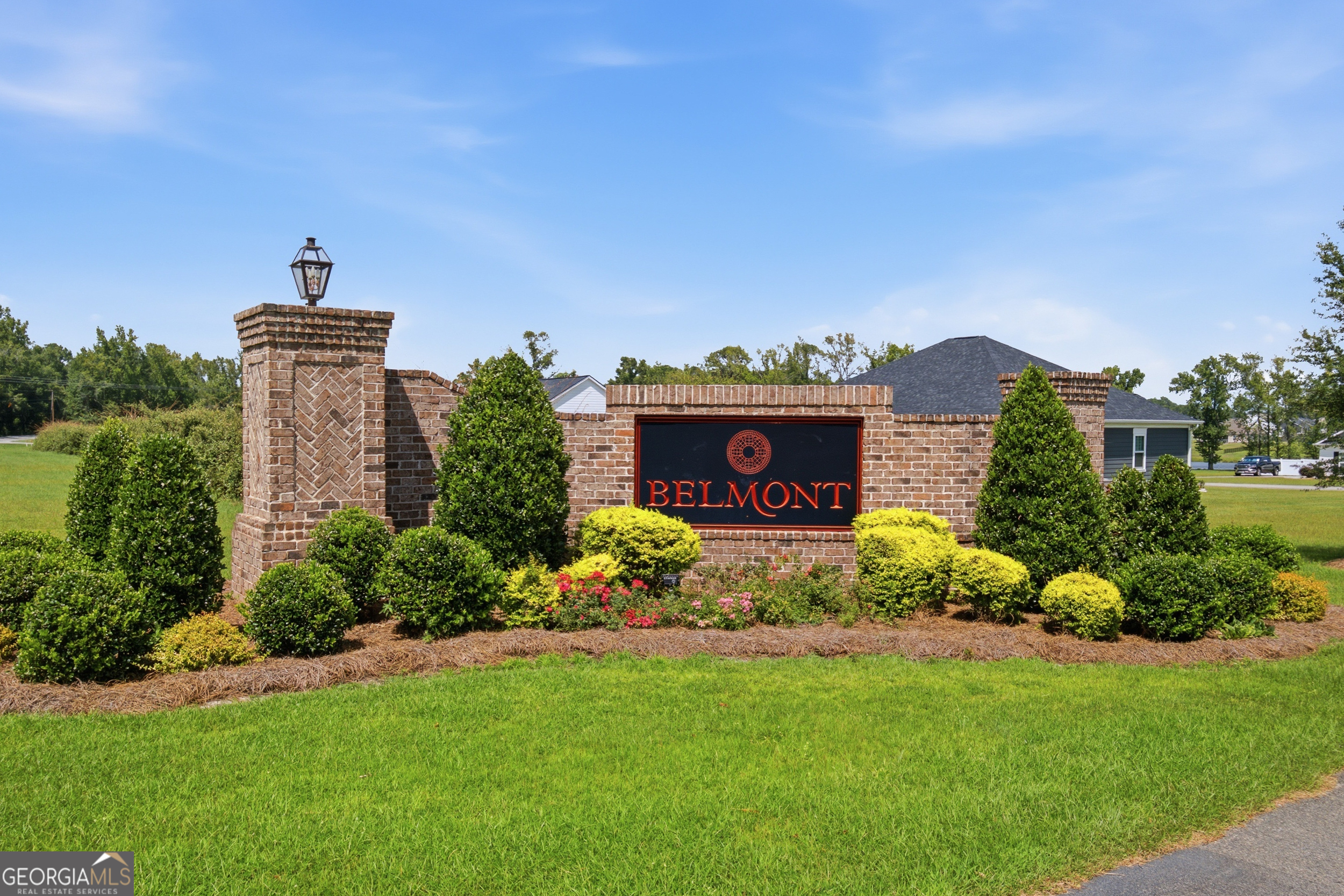 608 Bridle Run Property Photo 8