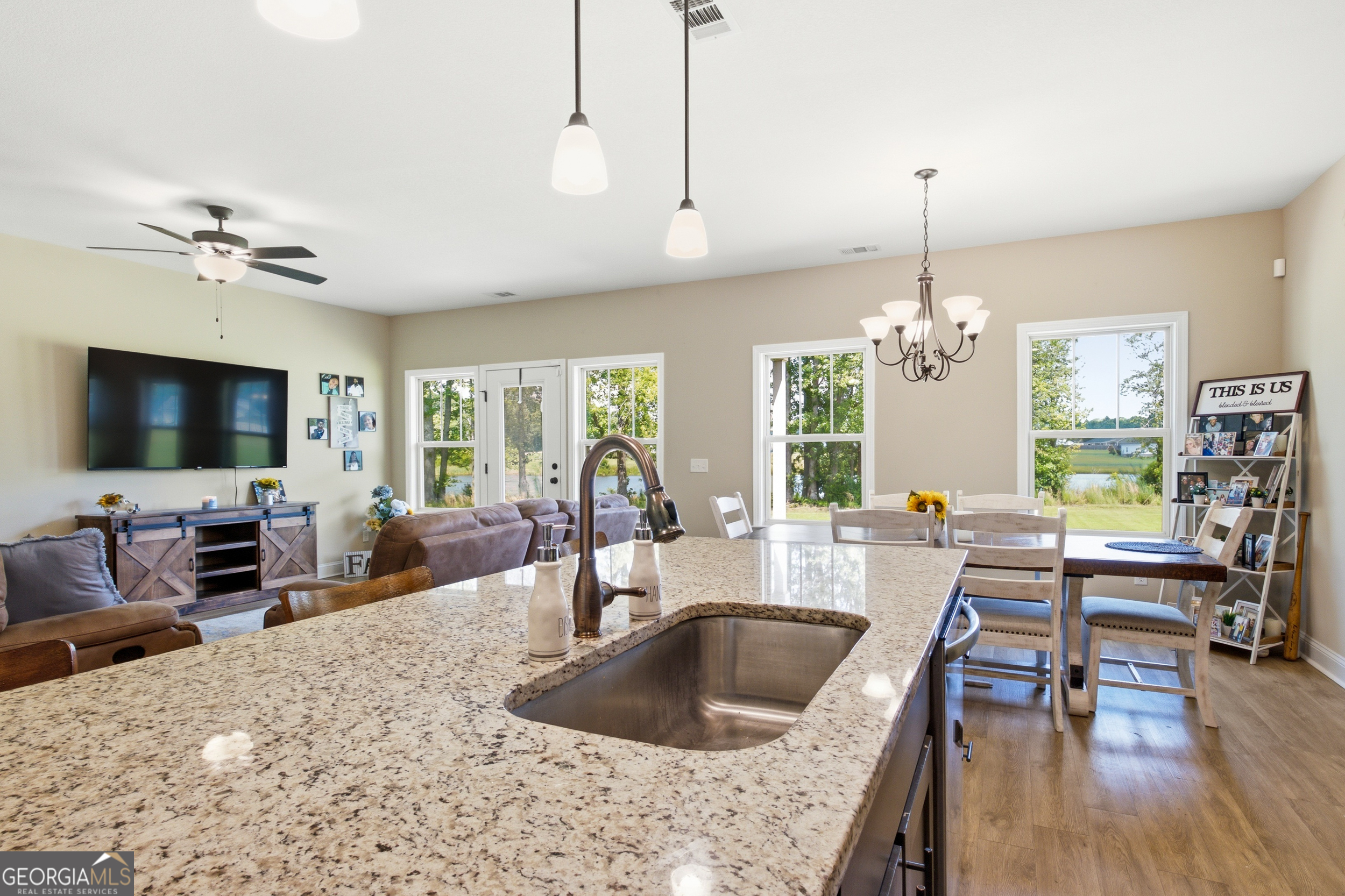 608 Bridle Run Property Photo 18