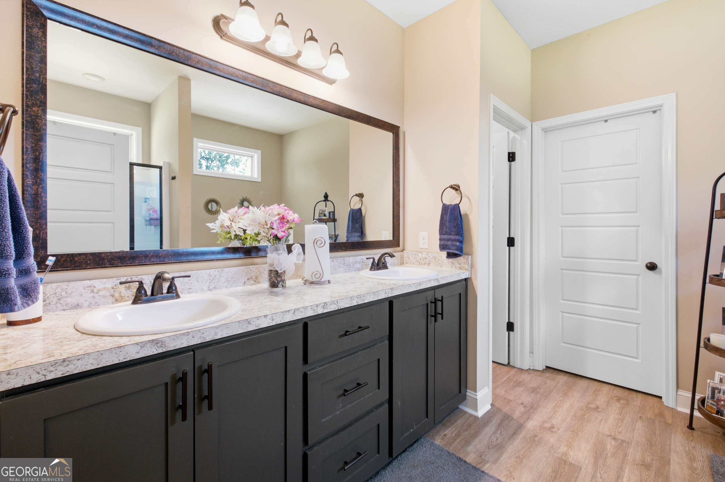 608 Bridle Run Property Photo 24
