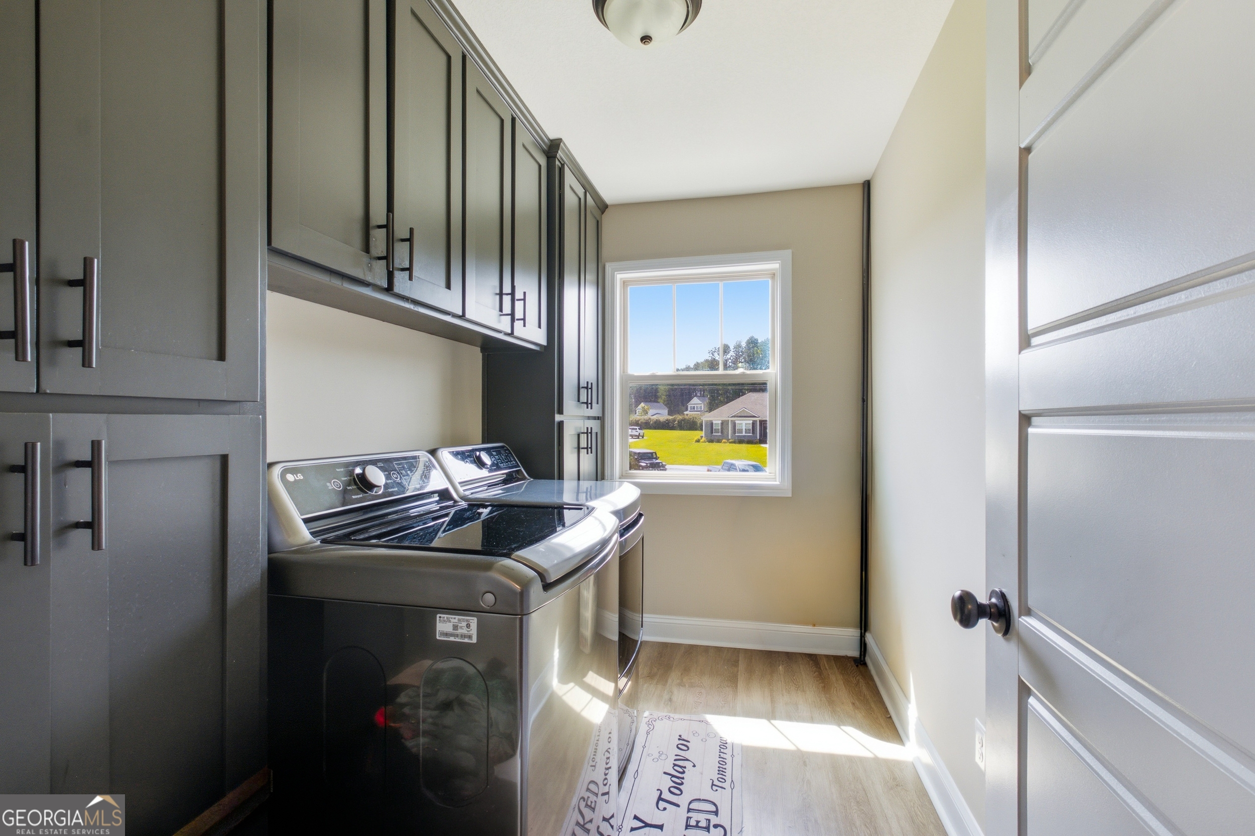 608 Bridle Run Property Photo 34