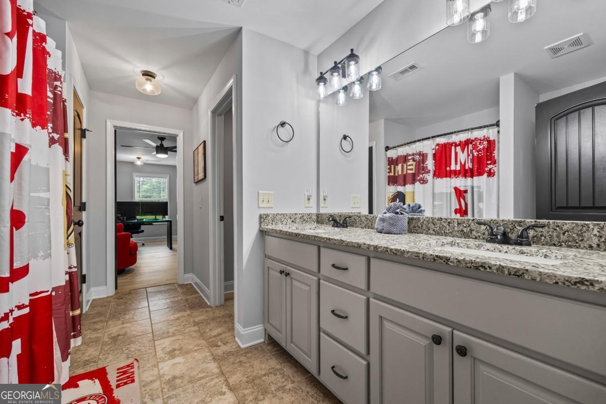 672 Callie Circle Property Photo 37