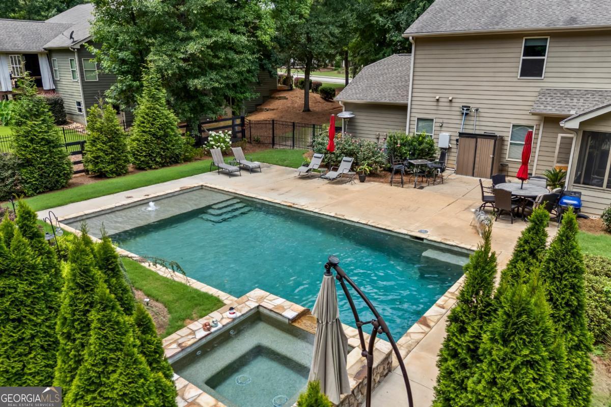 672 Callie Circle Property Photo 44