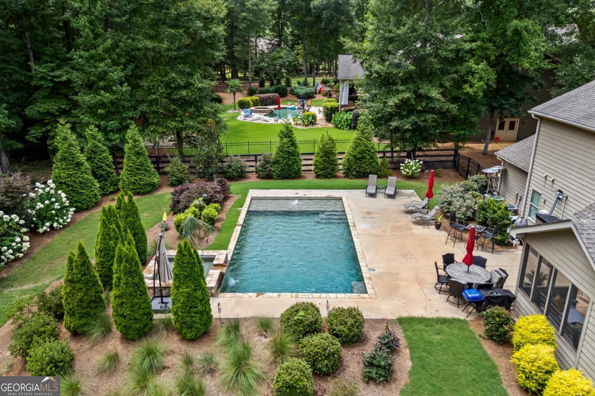 672 Callie Circle Property Photo 45
