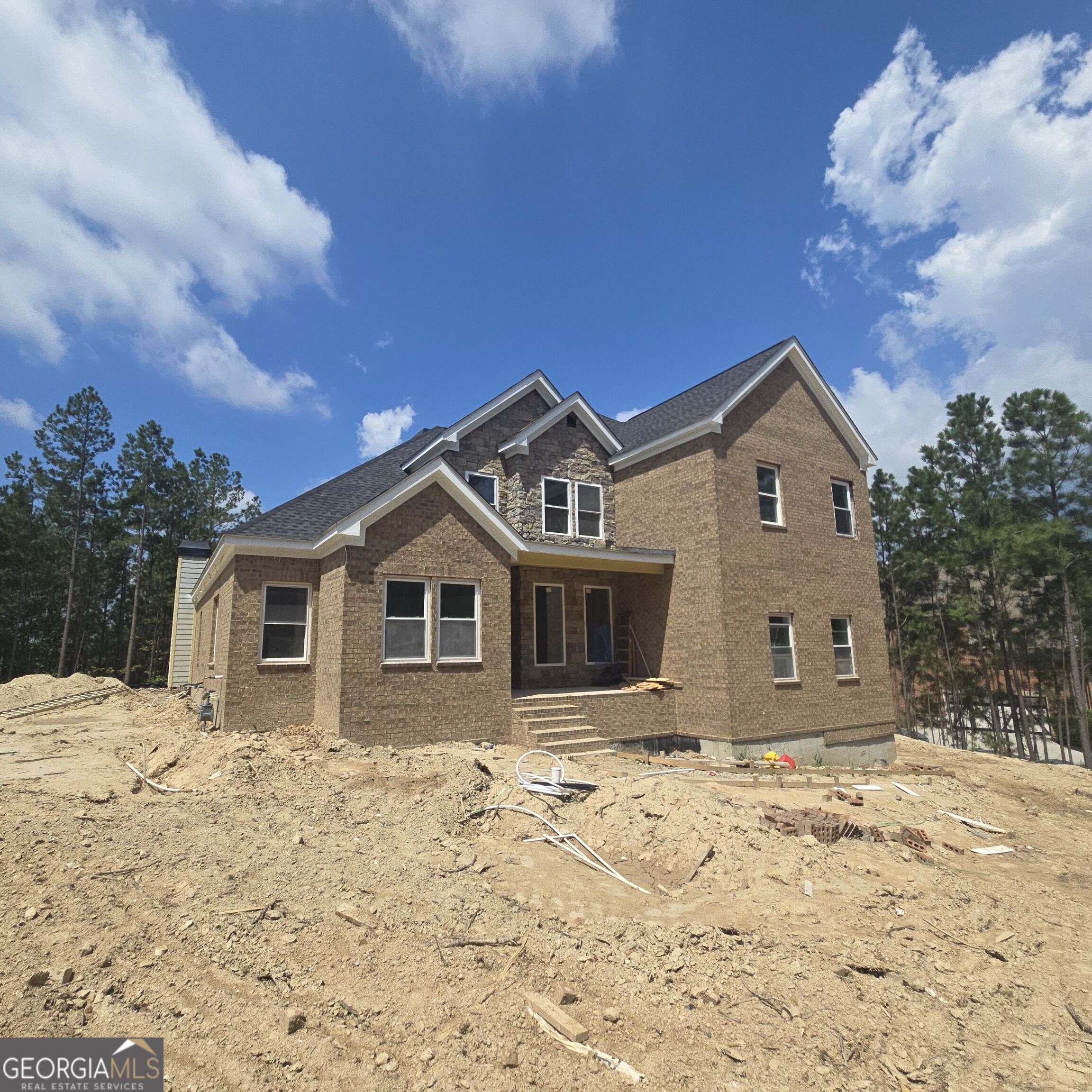 5626 Livesage Drive Property Photo 2