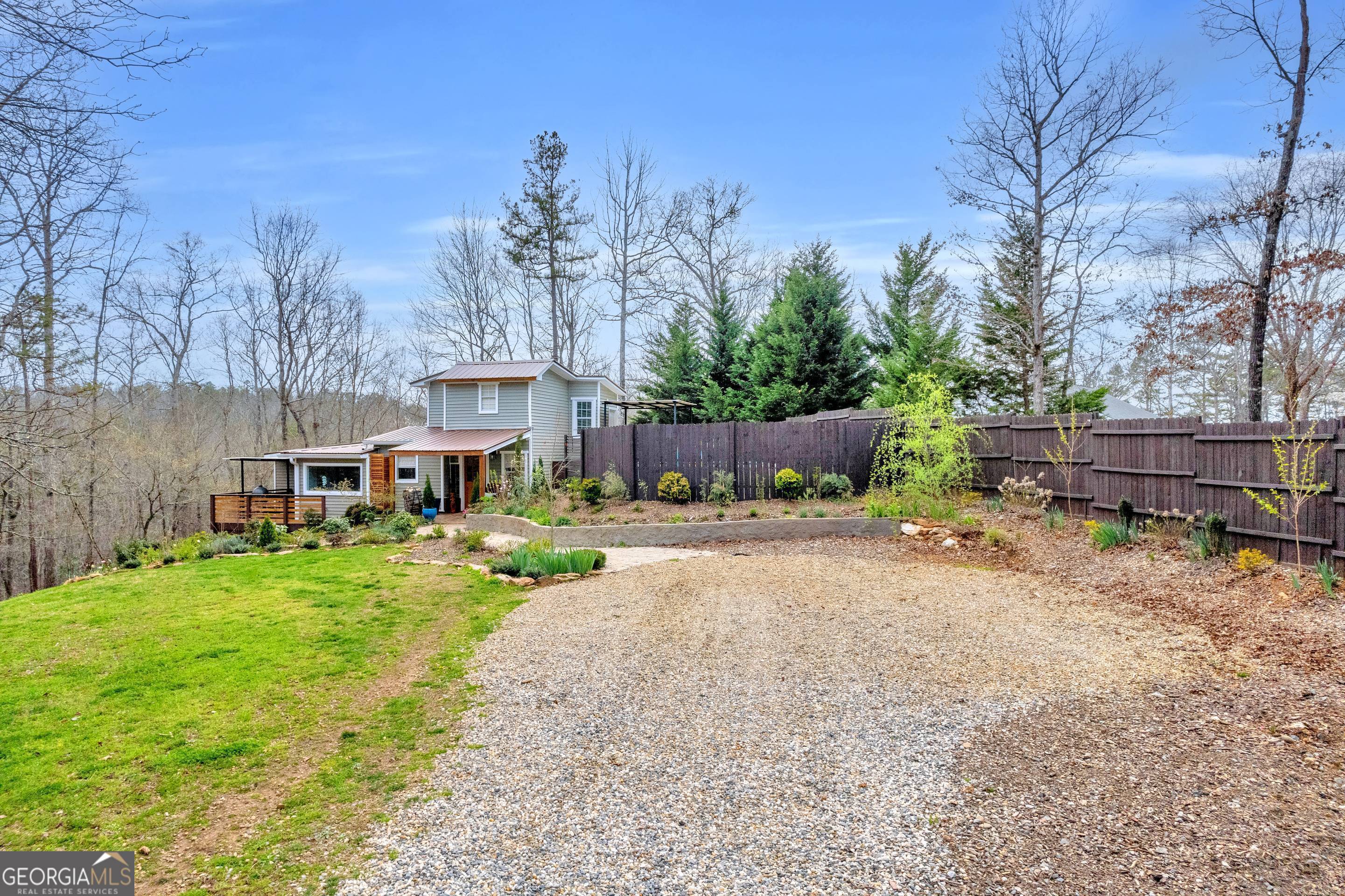 387 Cross Creek Trail Property Photo 9