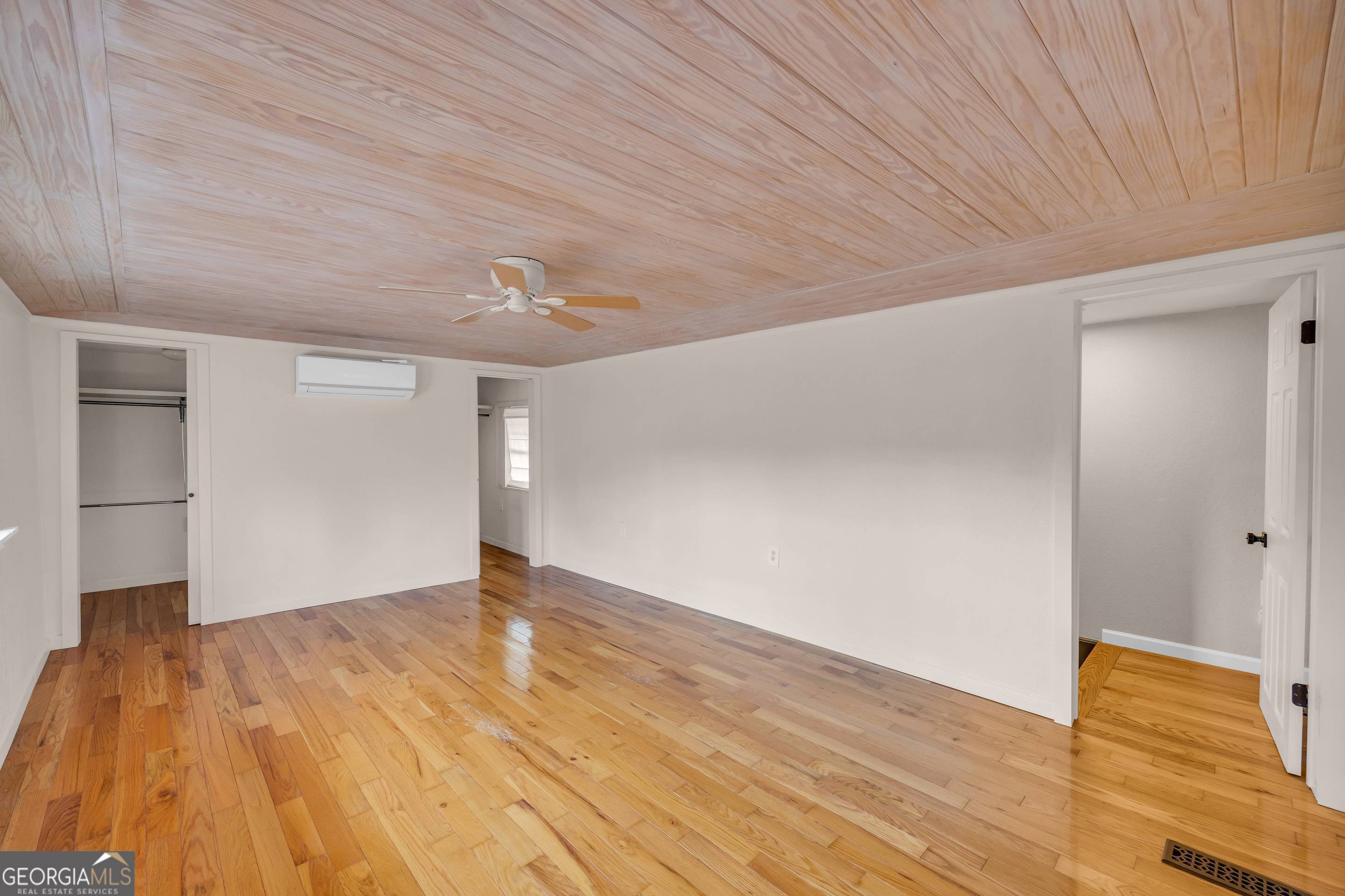 387 Cross Creek Trail Property Photo 48