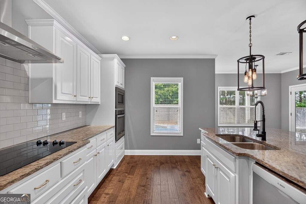 201 Overton Point Property Photo 13