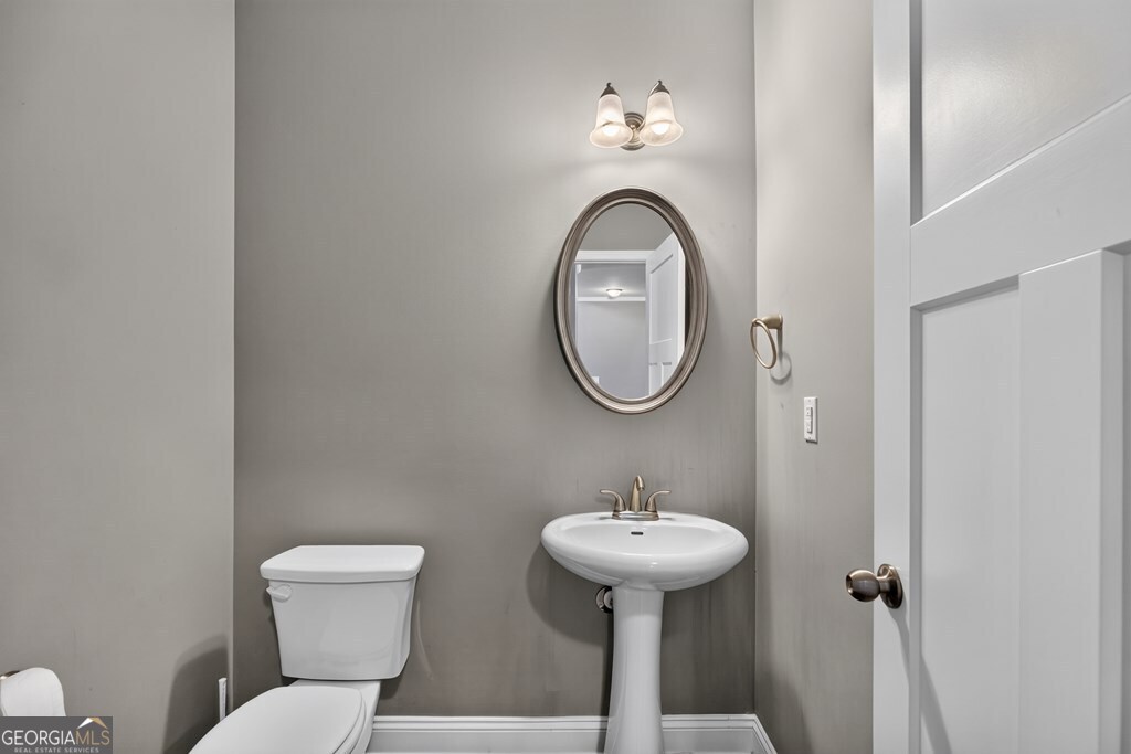 201 Overton Point Property Photo 18
