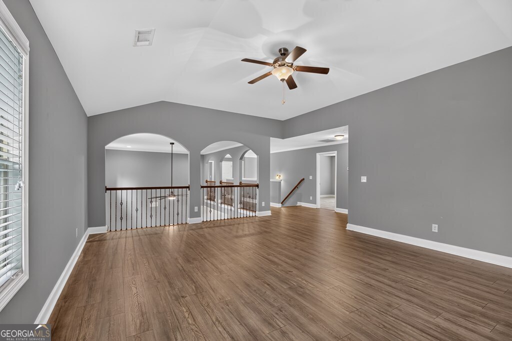 201 Overton Point Property Photo 27