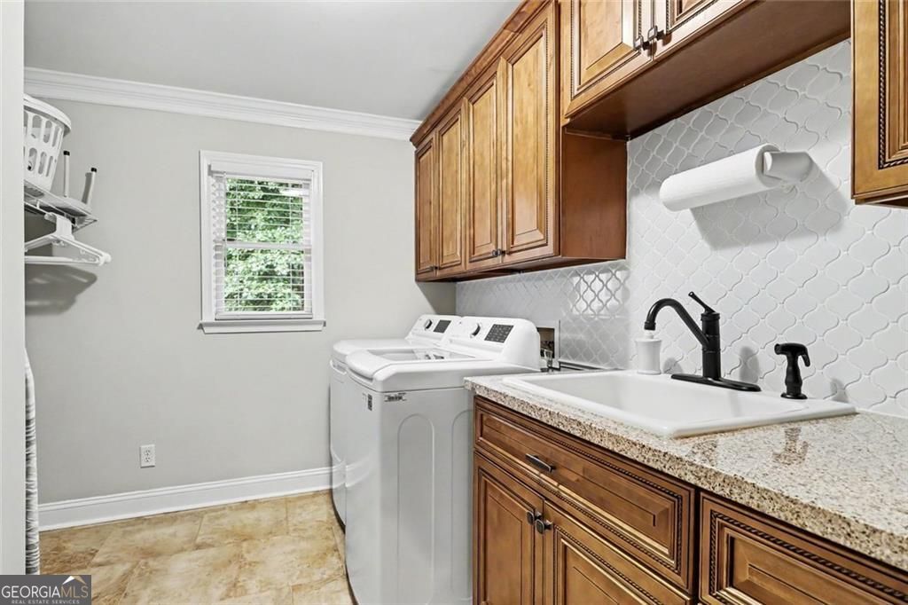 1135 Jennifer Oaks Drive Property Photo 37
