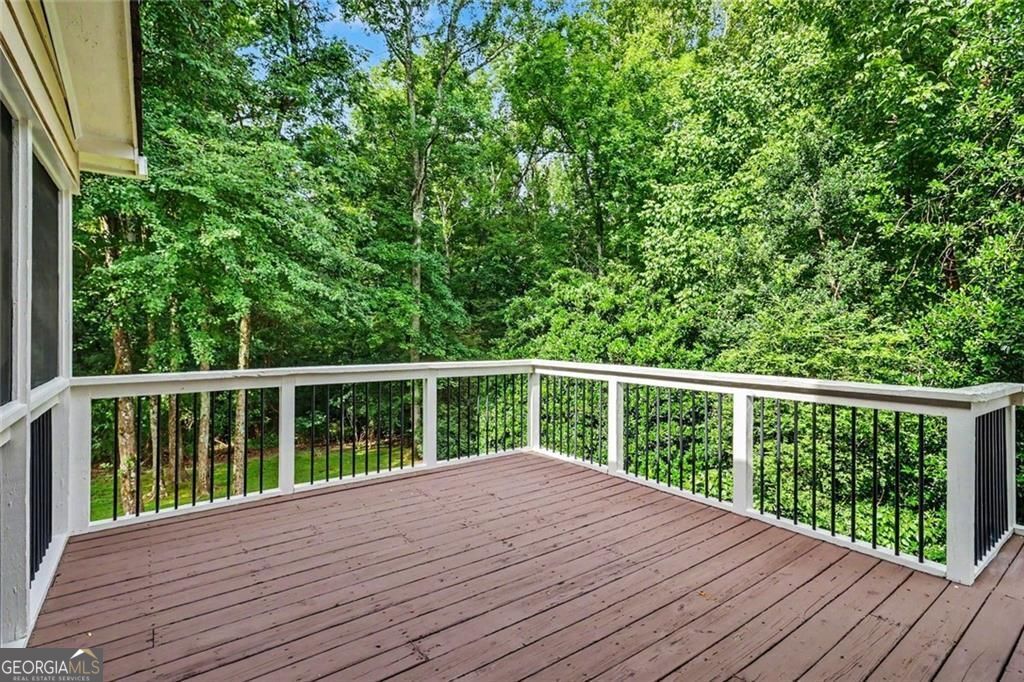 1135 Jennifer Oaks Drive Property Photo 39