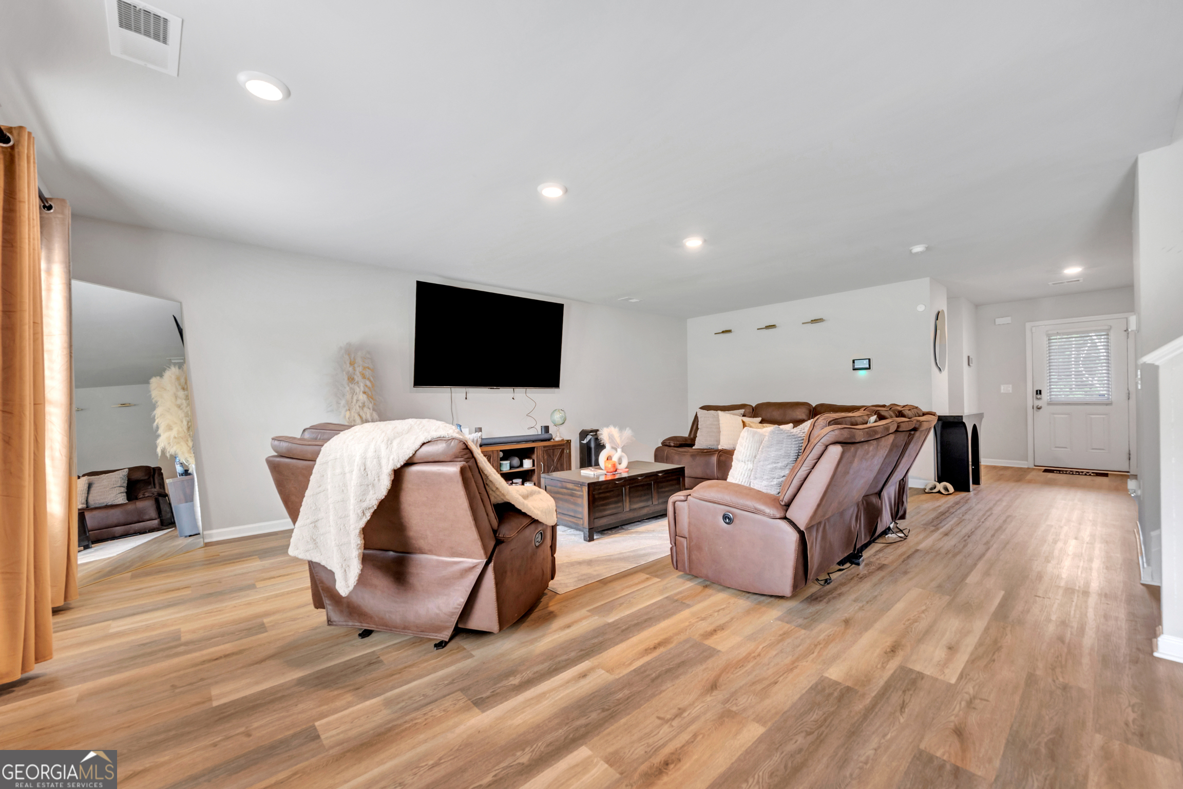 145 Chapel Heights Way Property Photo 11