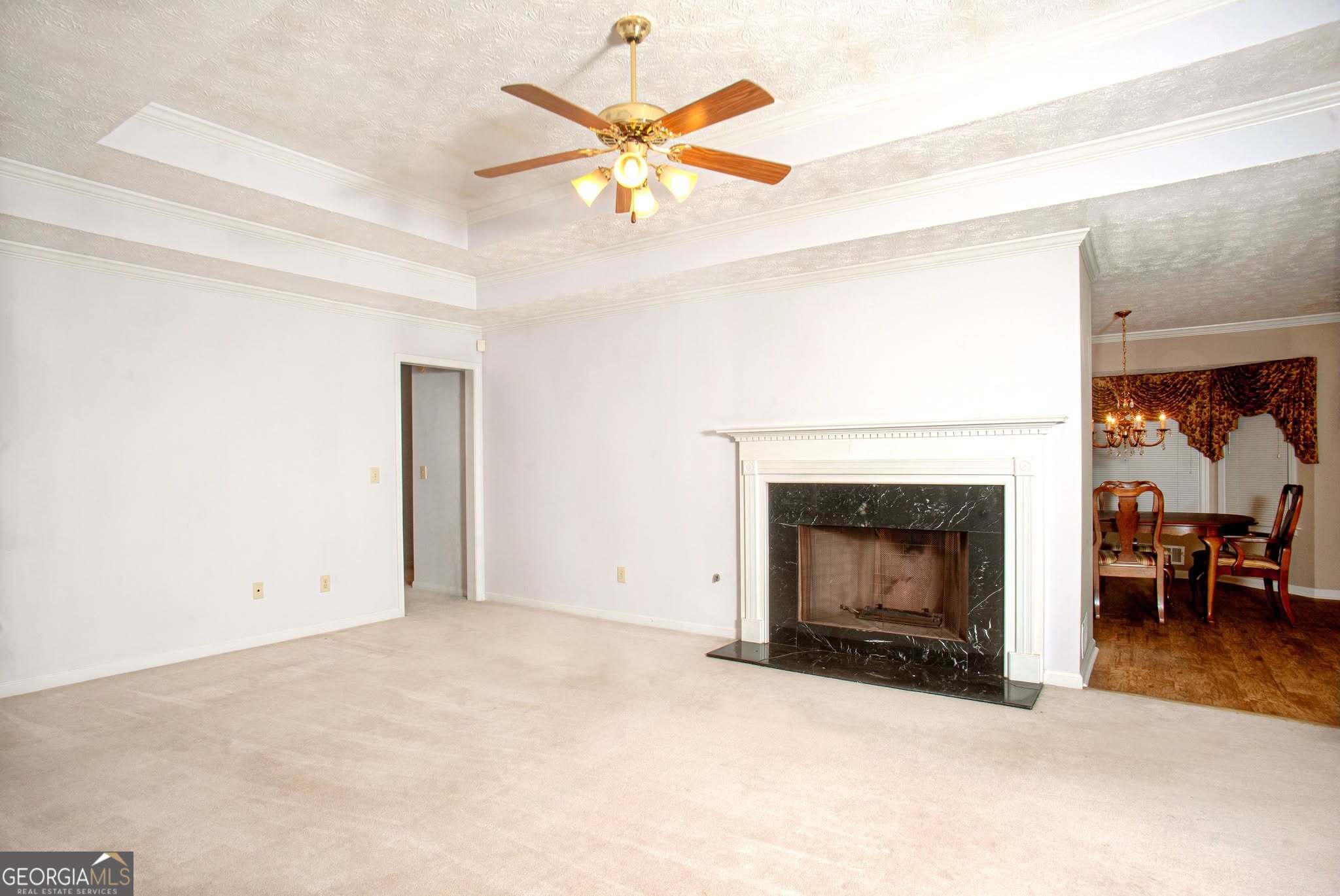 125 Wedgefield Drive Property Photo 6