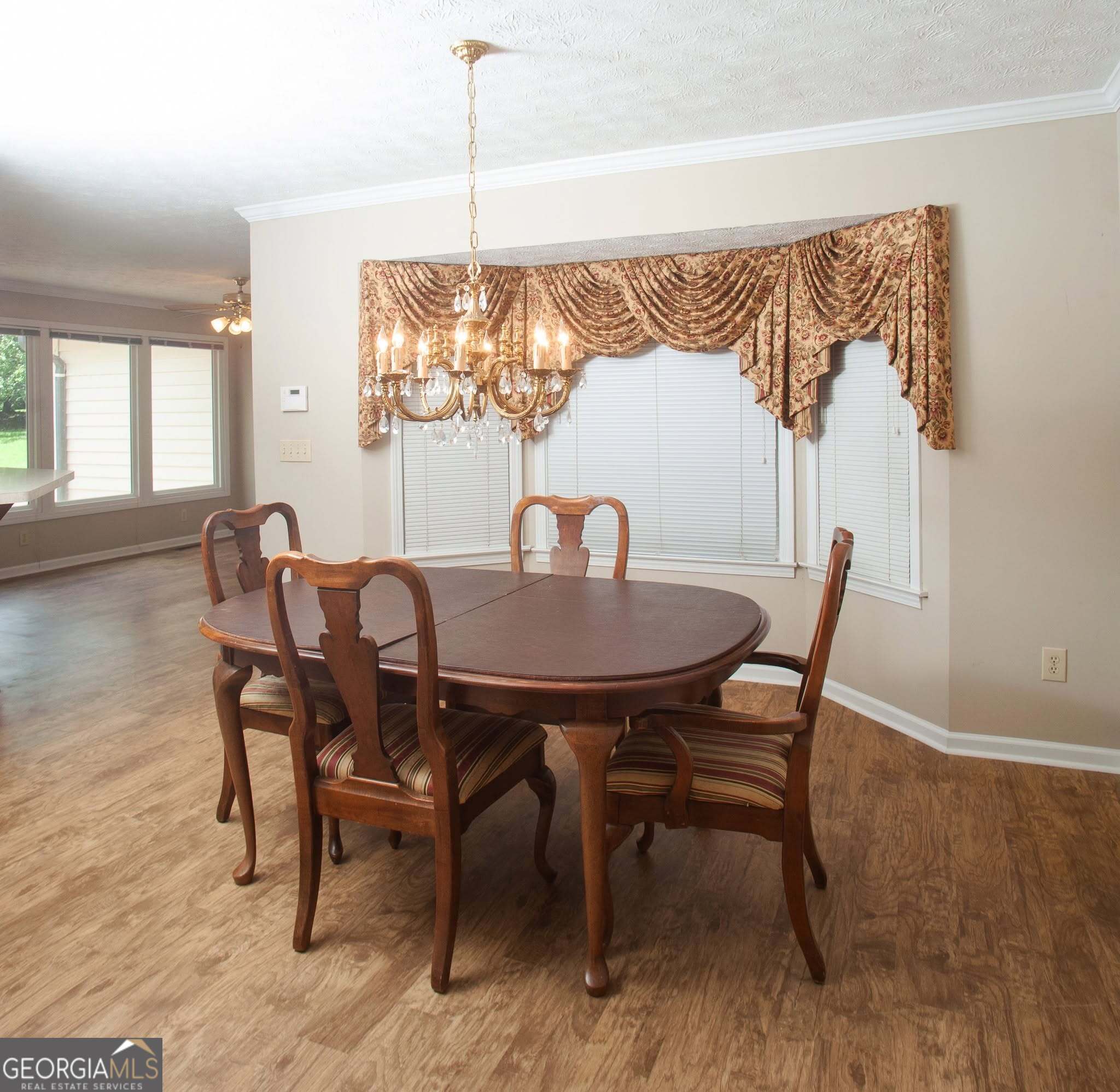 125 Wedgefield Drive Property Photo 7