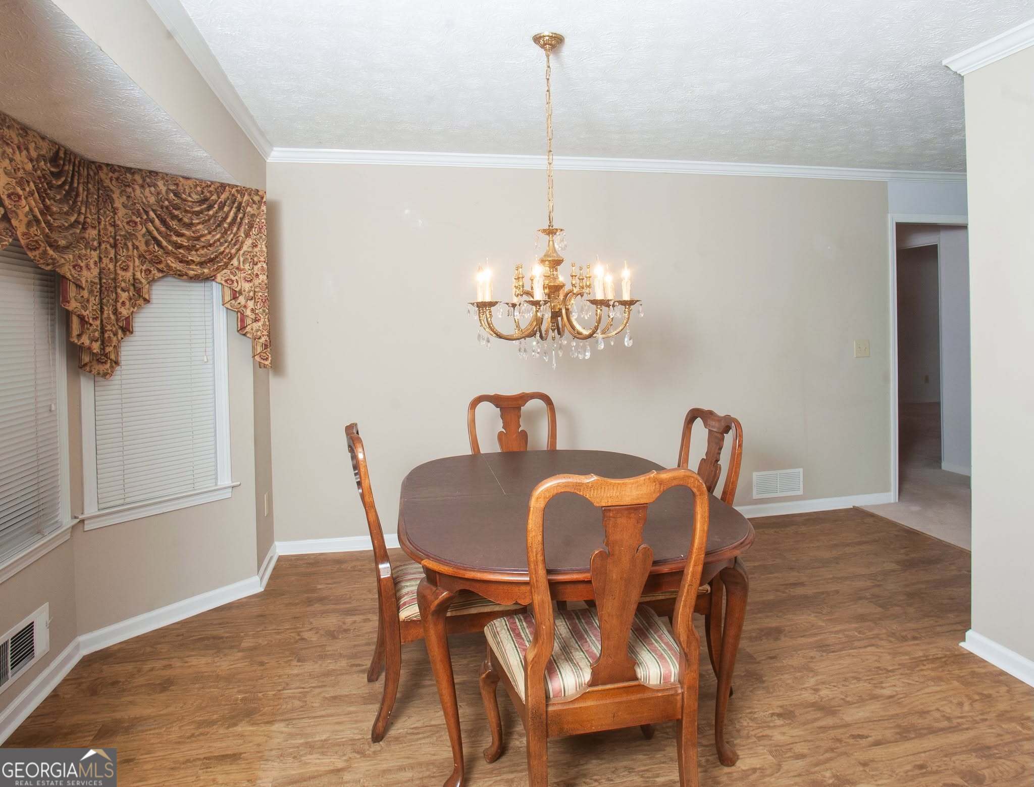 125 Wedgefield Drive Property Photo 8