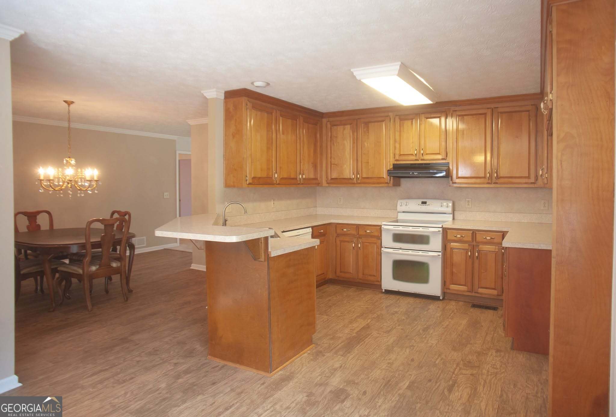 125 Wedgefield Drive Property Photo 9